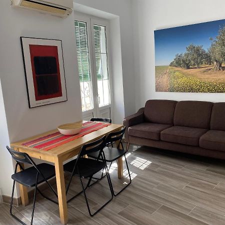Apartamento Imperial Sevilla City Center מראה חיצוני תמונה