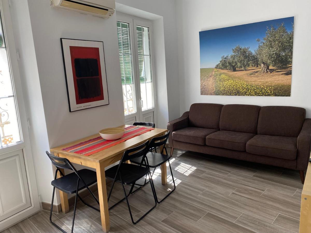 Apartamento Imperial Sevilla City Center מראה חיצוני תמונה