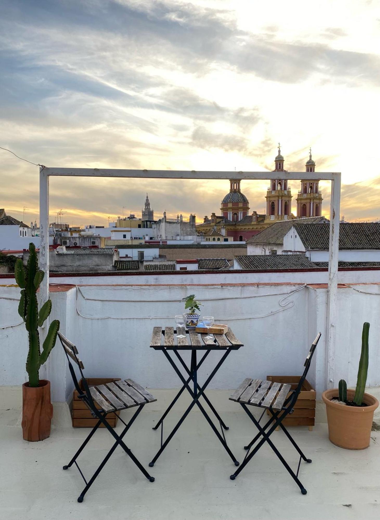 Apartamento Imperial Sevilla City Center מראה חיצוני תמונה